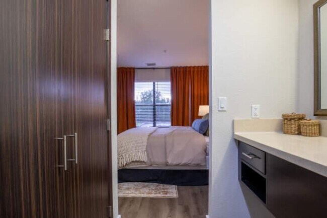 Photo - 1 bedroom in Houston TX 77070 Unit 147