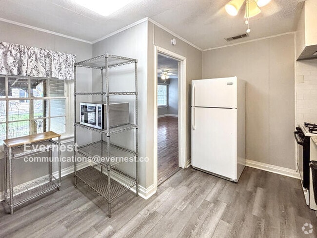 Building Photo - 208 Florence Dr Rental