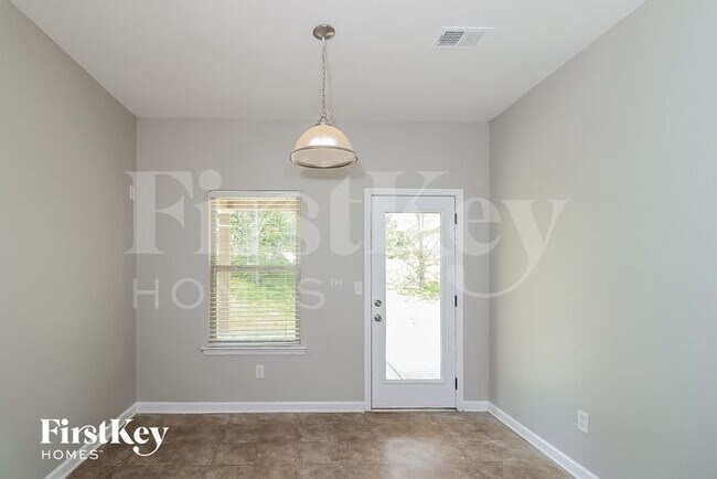 Photo - 7807 Wrotham Cir