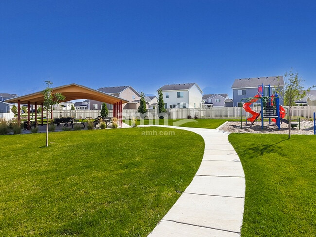 Photo - 323 North St