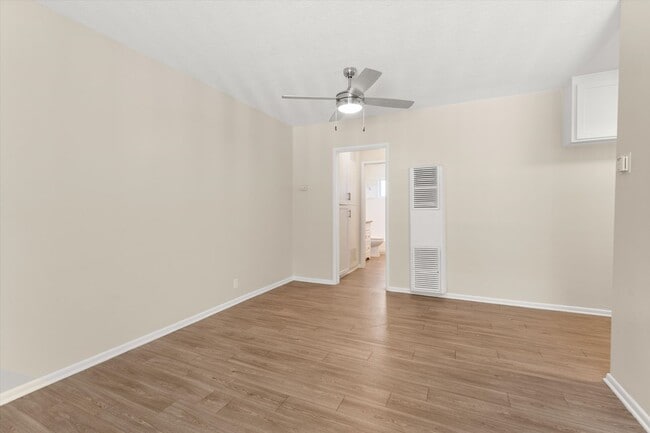 Photo - School Circle Apartments - Riverside, CA