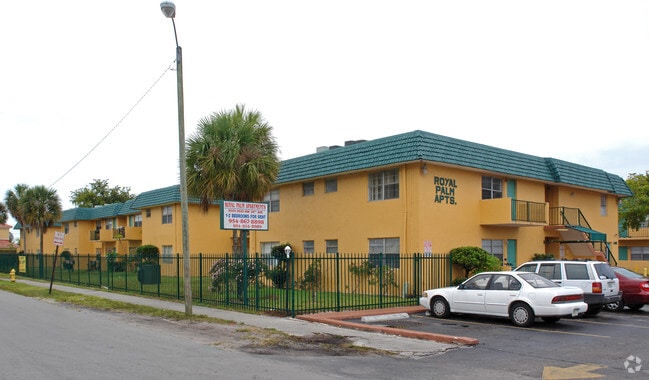 Royal Palm Apartments