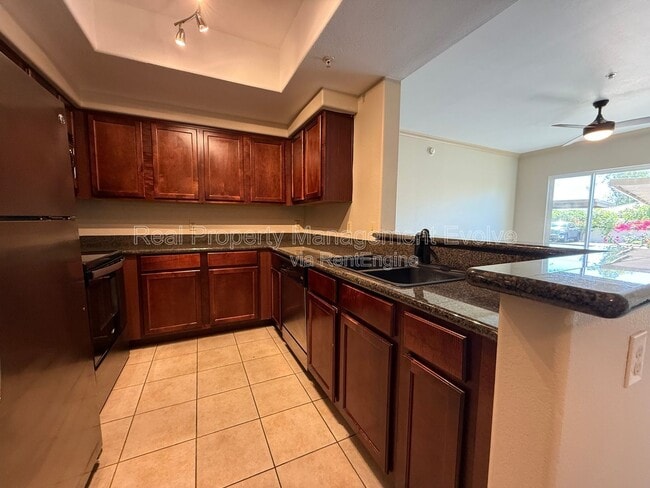 Building Photo - 750 E Northern Ave Unit 1015