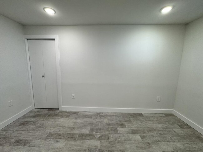 Photo - 241 Palisade Ave Apartment Unit 1