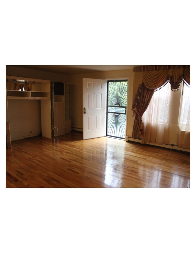 Photo - 471 East 144th Street Unit apartment 2 upstairs