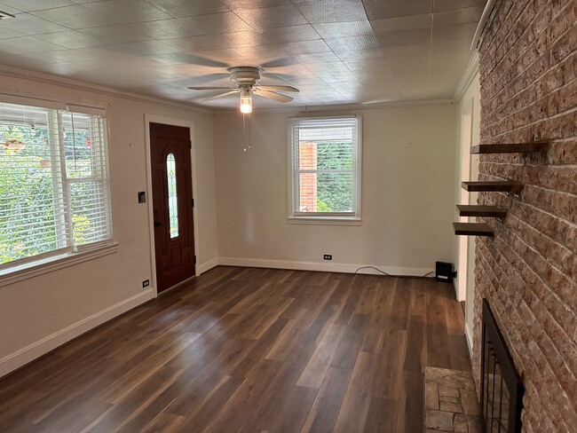 Photo - 108 Virginia Ave