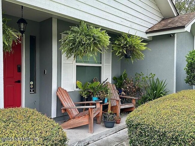 Photo - 10420 Inverness Dr