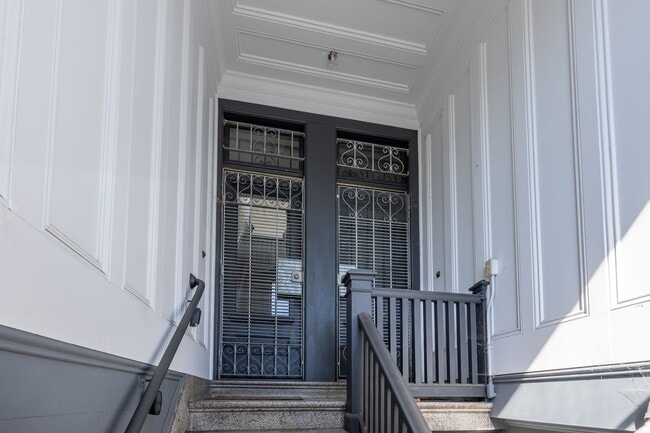 Photo - 558-560 Greenwich Street (1067r) Unit 560