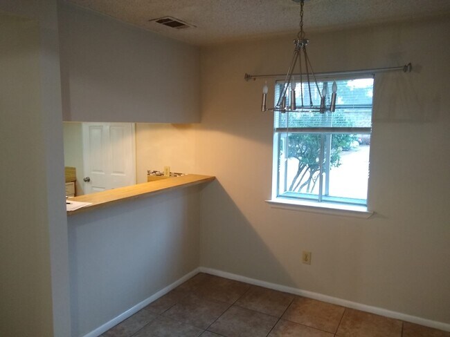 Dining Room - 7734 Bles Ave Unit B