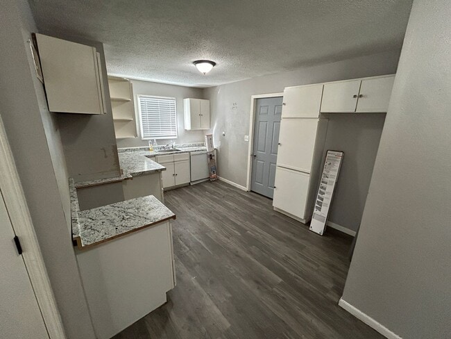 Photo - 3 bed/ 1 Bath