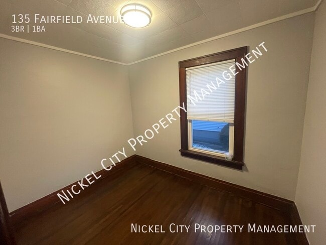 Photo - 135 Fairfield Ave Unit 1