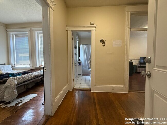 Photo - 872 Huntington Ave Unit 11