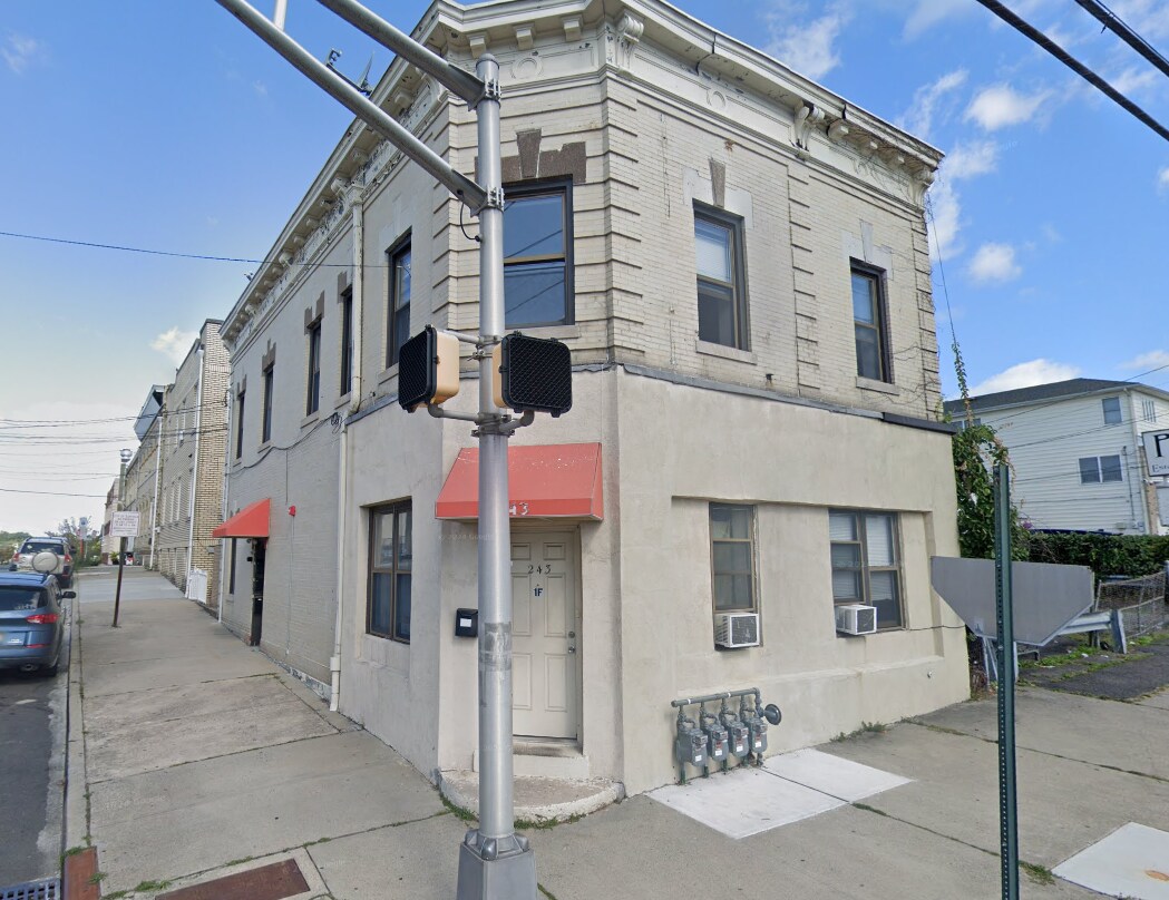 Photo - 243 Harrison Ave Apartments Unit 1F