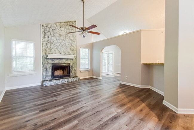 Photo - 1216 Gallatin Ct