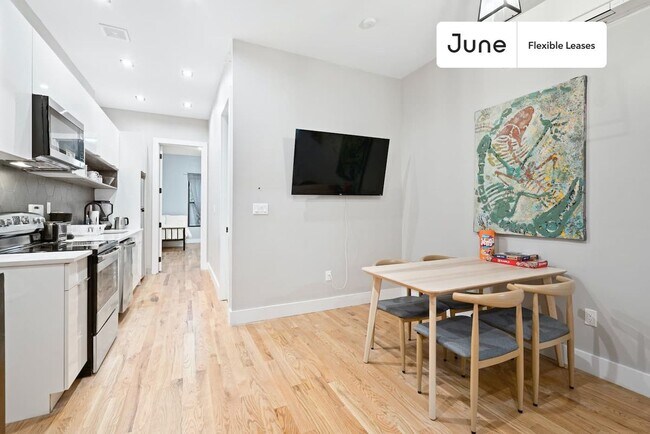 Photo - Trendy Private ROOM in Bedford-Stuyvesant Unidad 2
