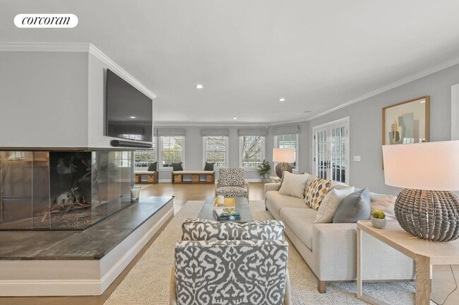 Photo - 245 Oneck Ln