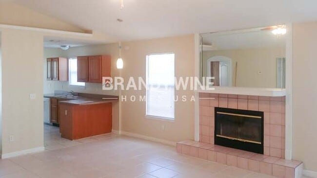 Photo - 6933 Huntington Woods Cir W