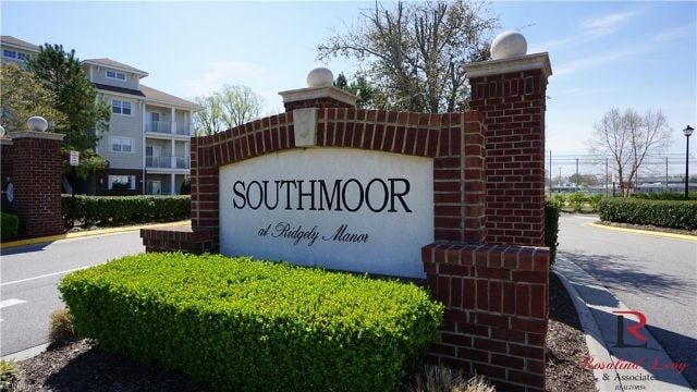 Photo - 5321 Warminster Dr Unit 305