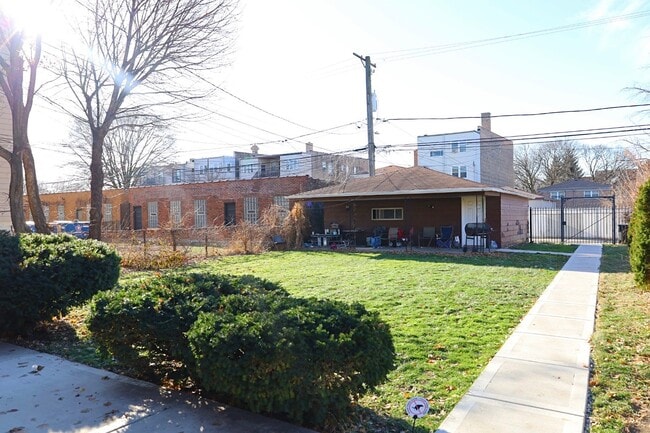 Photo - 8124 S Calumet Ave Unidad 1