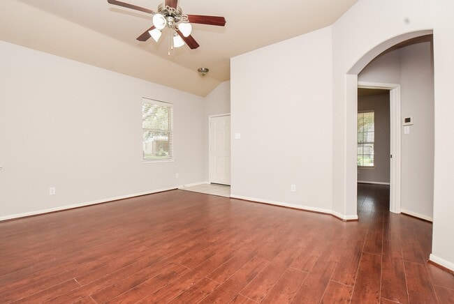 Photo - 6014 Starbrook Creek Dr