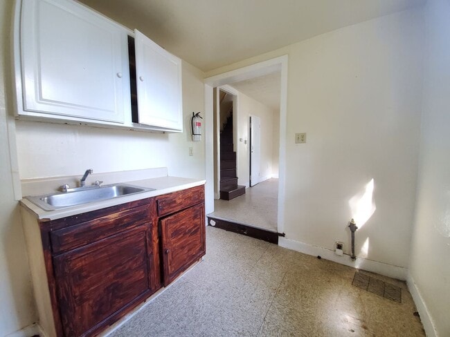 Photo - 19-21 Taylor Unit 19 Taylor