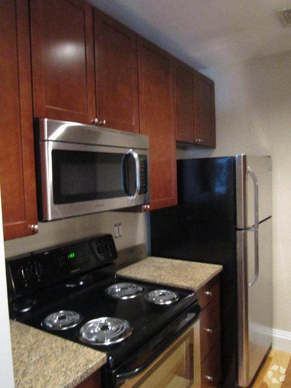 Building Photo - 2 bedroom in Somerville MA 02143 Rental