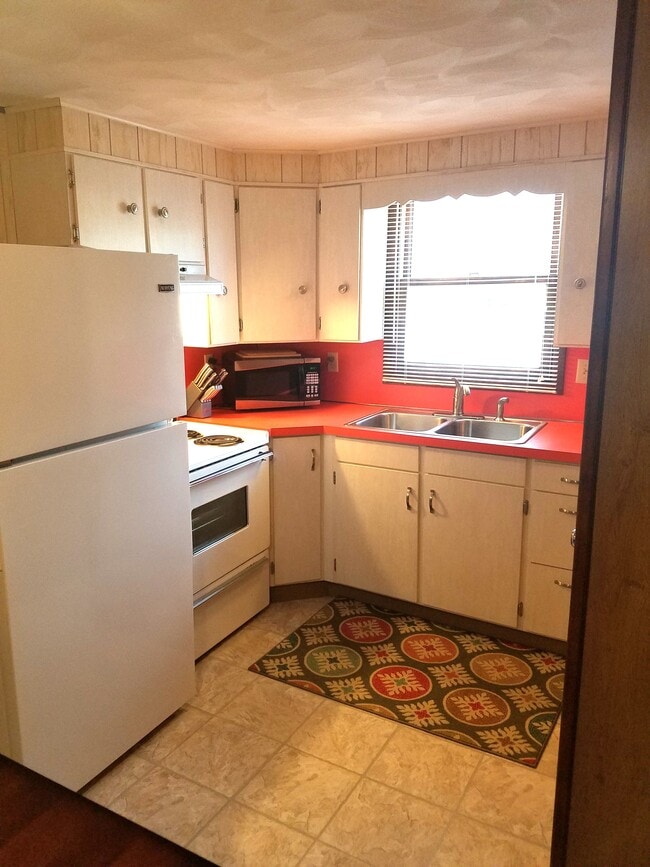 Photo - 428 Tipton Rd