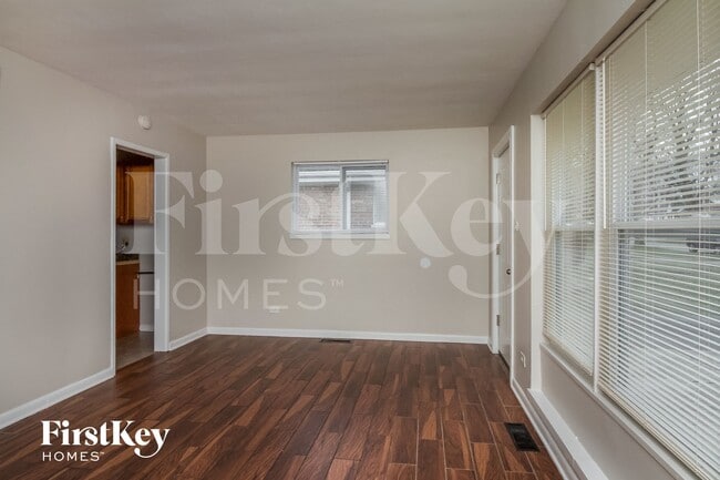 Photo - 17941 Wildwood Ave