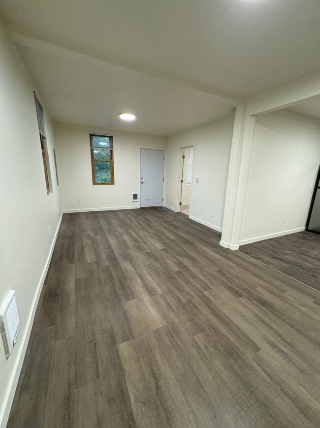 Photo - 3 Bedroom 1 Bathroom House for Rent in Auburn WA