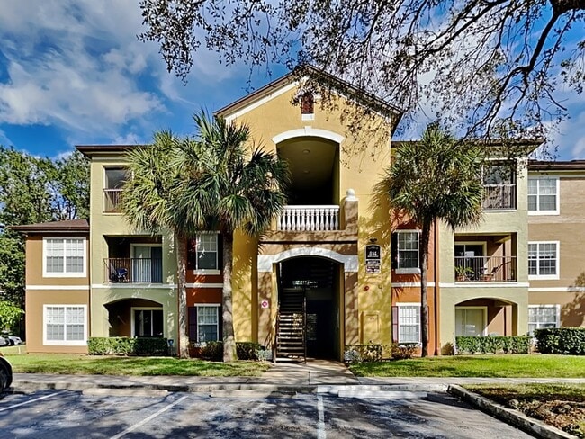 Photo - 814 Crest Pines Dr Unit Apt 924