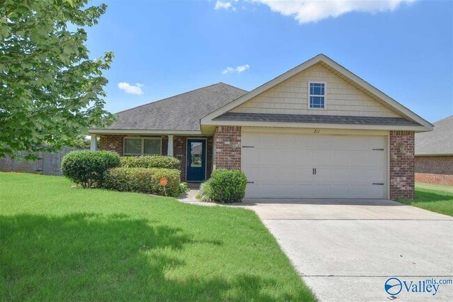 211 New Bristol Ln