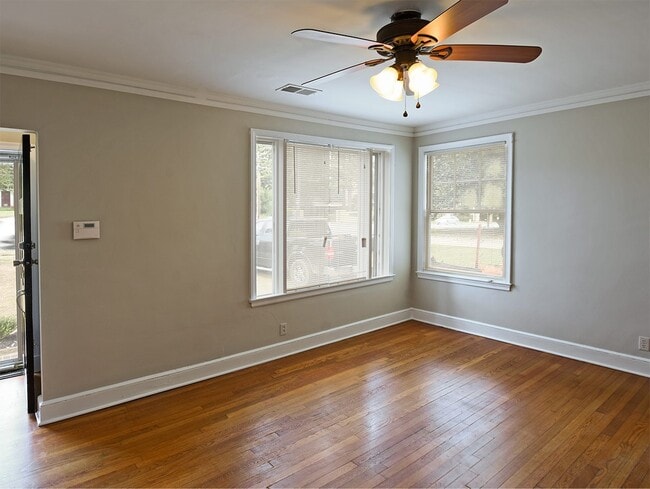 Photo - DARLING UPDATED 2 bed, 1 bath with updated appliances in HIGH POINT TERRACE