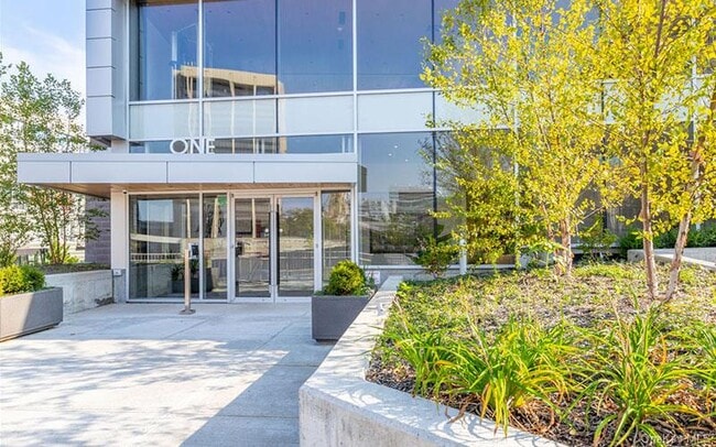 Photo - 1 Dekalb Ave Unidad 411