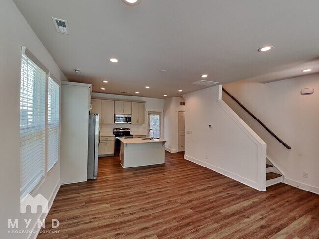 Photo - 3913 Ironwood St