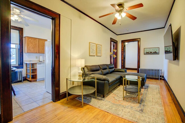 Building Photo - 1253 Williamson St Unit ID1377389P