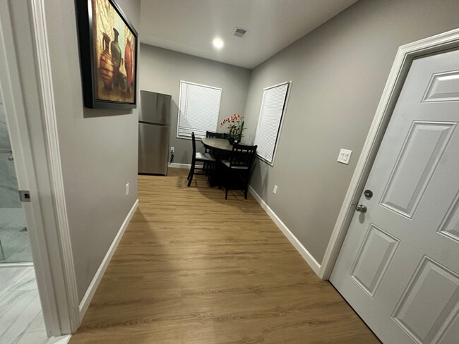 Photo - 2608 Village Ln