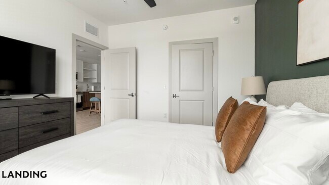 6430 142nd Ave N Unit 348