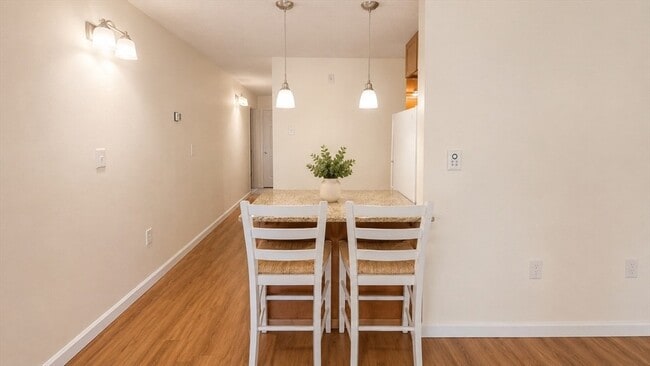 Photo - 200 Swanton St Unidad T37
