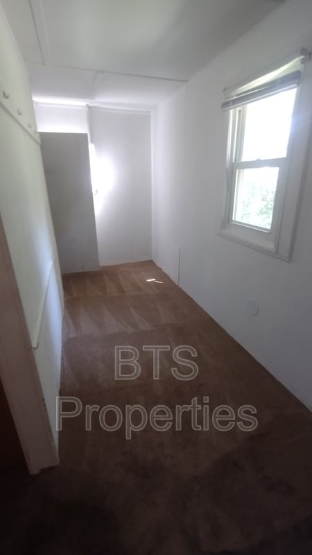Photo - 1537 S Idaho St