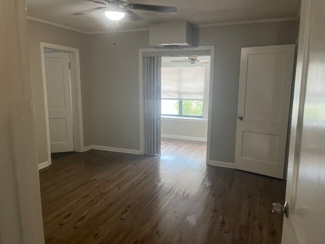 Photo - 1615 Cincinnati Ave Unidad 1