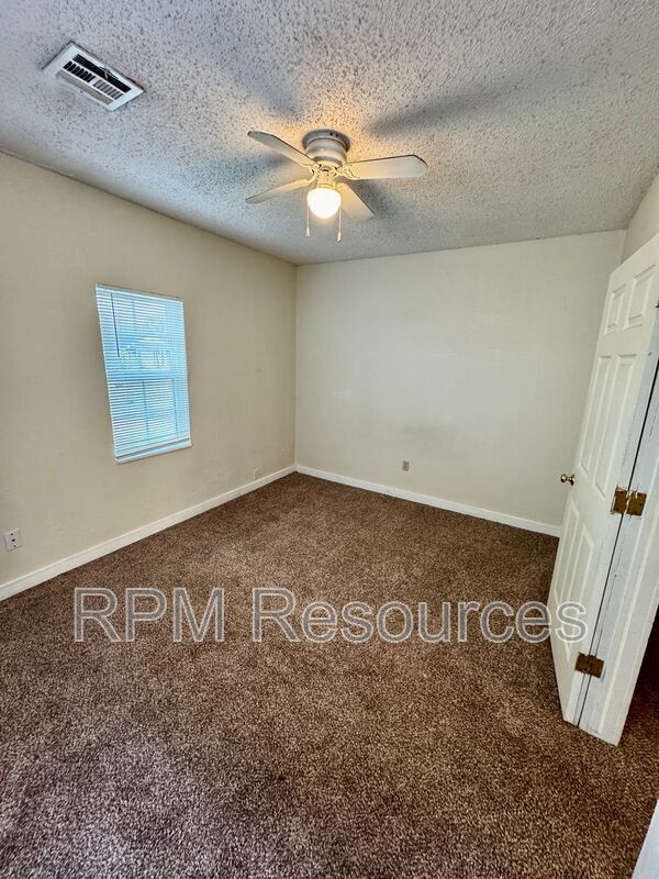 Photo - 118 Birch Ave