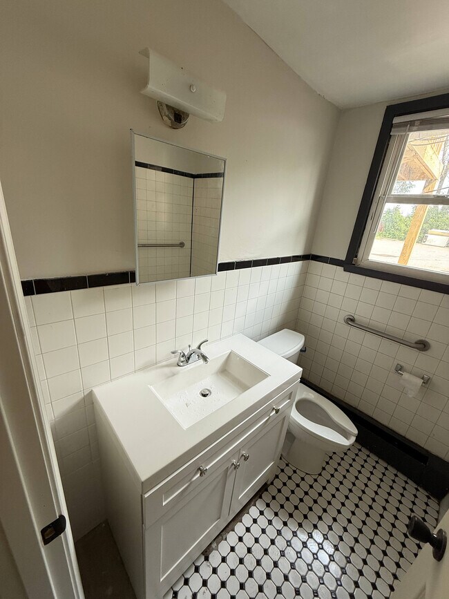 Photo - Tilahun Property - 4 Unit Unit 1