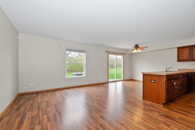 Photo - 25273 Faraday Rd