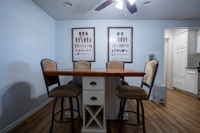 Photo - 223 Downshire Dr