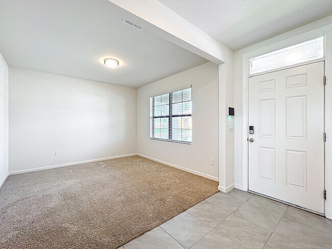 Photo - 870 Remington Green Dr SE