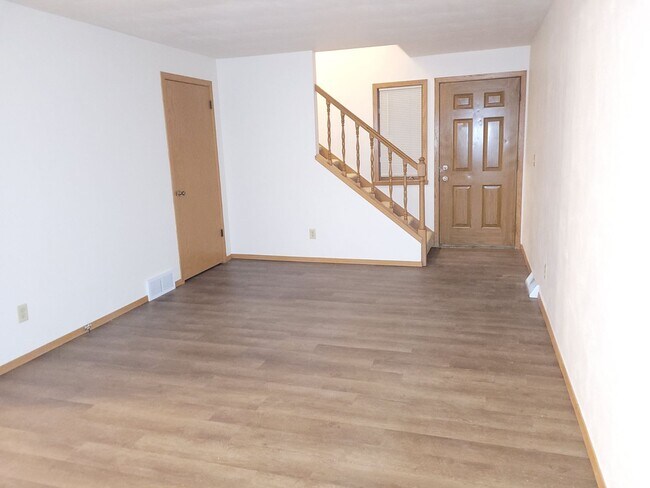 Photo - 2803 S Wheatfield Drive