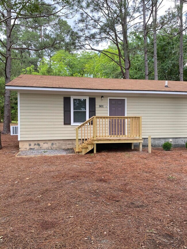 Photo - 801 Aspen St