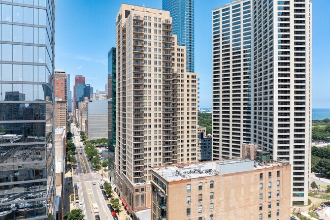 Photo - 1111 S Wabash Ave