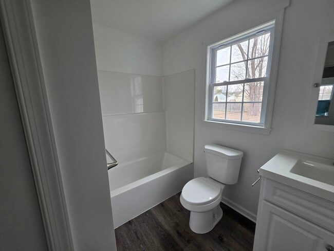 Photo - 639 Plater St