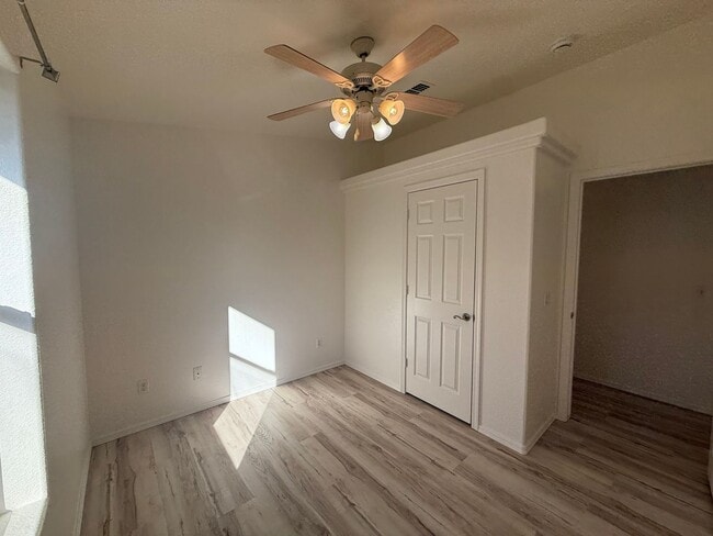 Photo - 3 Bedroom 2 Bathroom Duplex